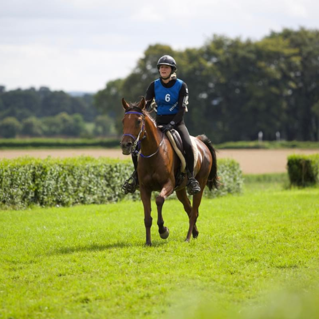 Cavalière d'endurance sur la 100km de Corlay