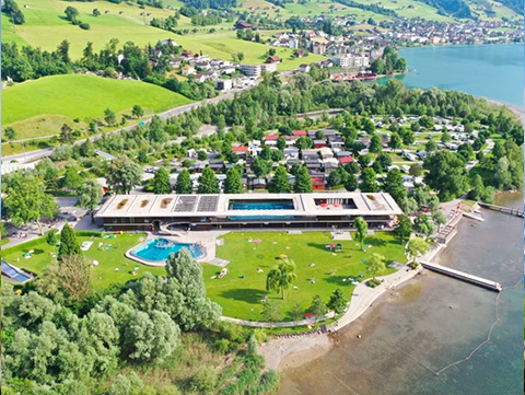 Camping avec piscine lors de de notre Road trip en Suisse